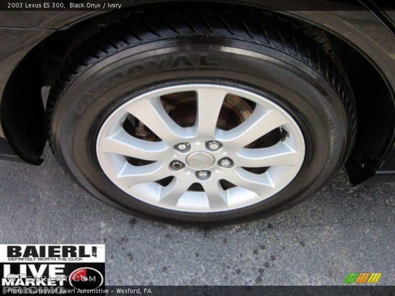Black Onyx / Ivory 2003 Lexus ES 300