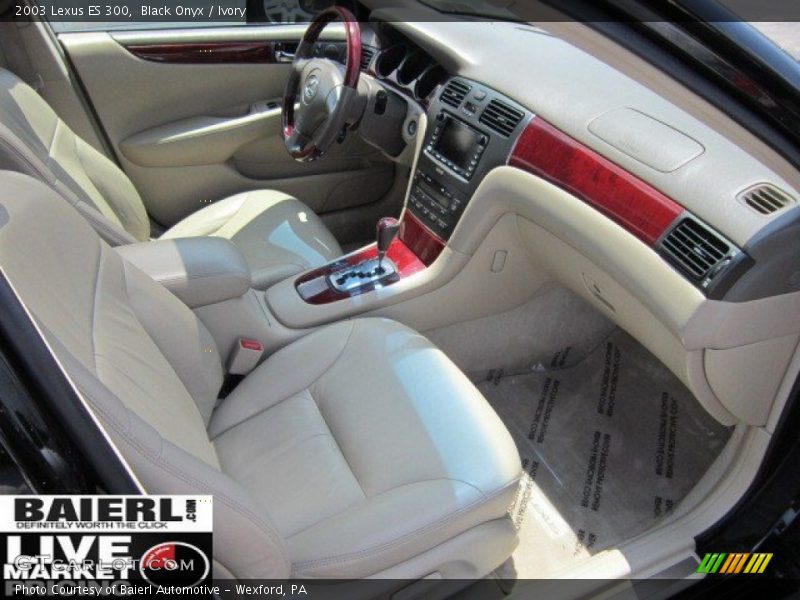 Black Onyx / Ivory 2003 Lexus ES 300