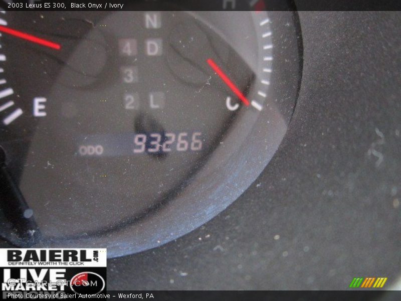 Black Onyx / Ivory 2003 Lexus ES 300