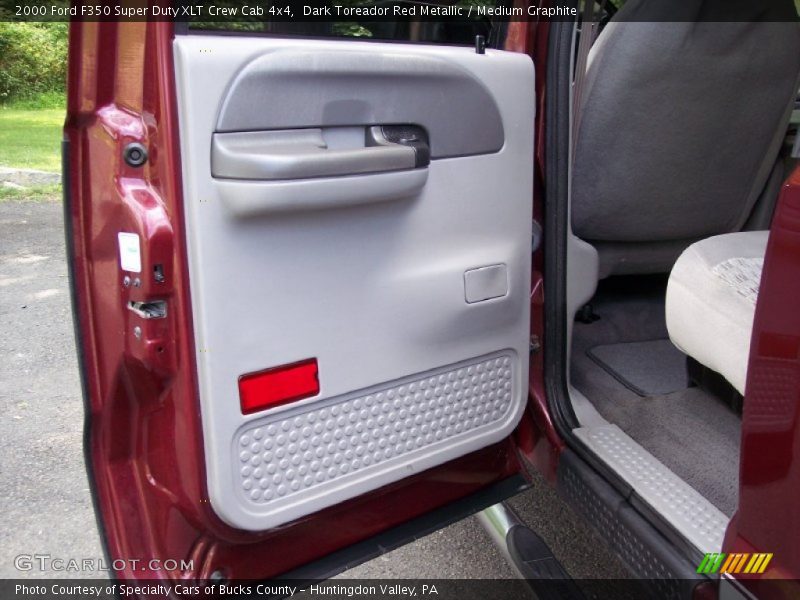 Door Panel of 2000 F350 Super Duty XLT Crew Cab 4x4