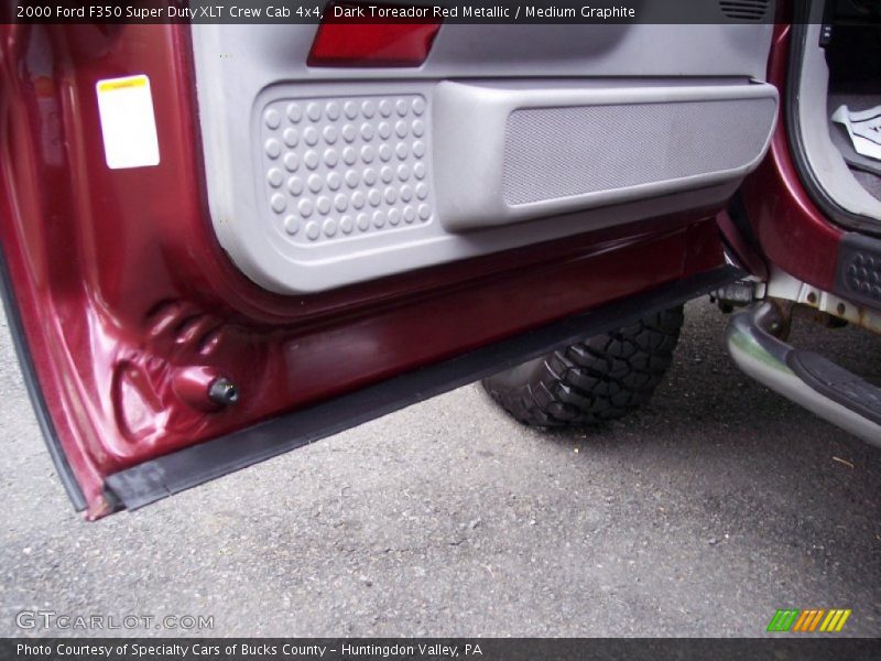 Dark Toreador Red Metallic / Medium Graphite 2000 Ford F350 Super Duty XLT Crew Cab 4x4