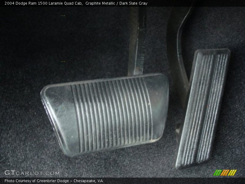 Graphite Metallic / Dark Slate Gray 2004 Dodge Ram 1500 Laramie Quad Cab