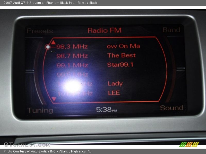 Phantom Black Pearl Effect / Black 2007 Audi Q7 4.2 quattro