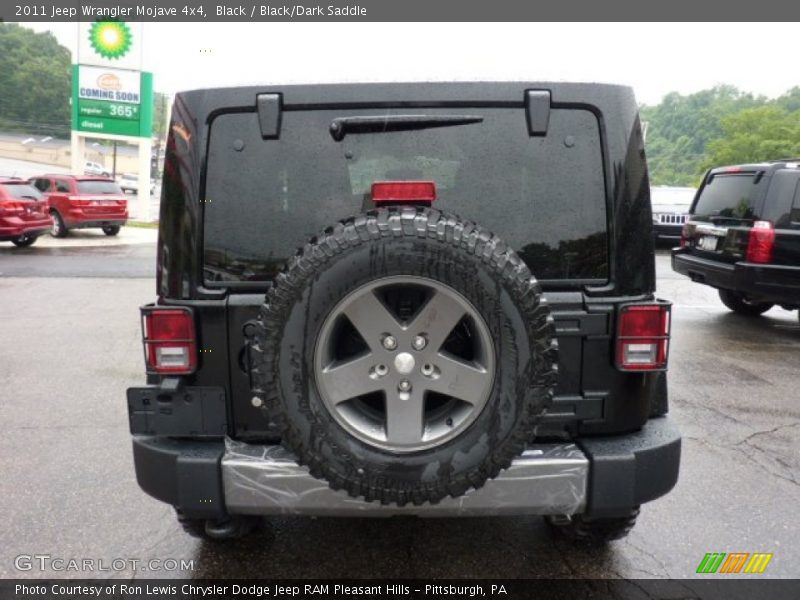 Black / Black/Dark Saddle 2011 Jeep Wrangler Mojave 4x4