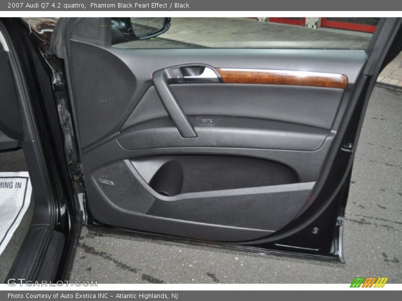 Phantom Black Pearl Effect / Black 2007 Audi Q7 4.2 quattro