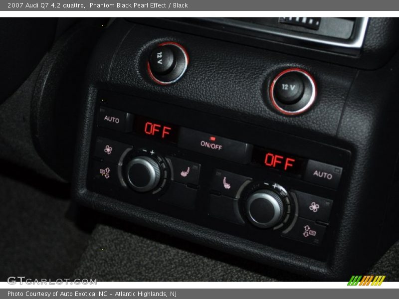 Phantom Black Pearl Effect / Black 2007 Audi Q7 4.2 quattro
