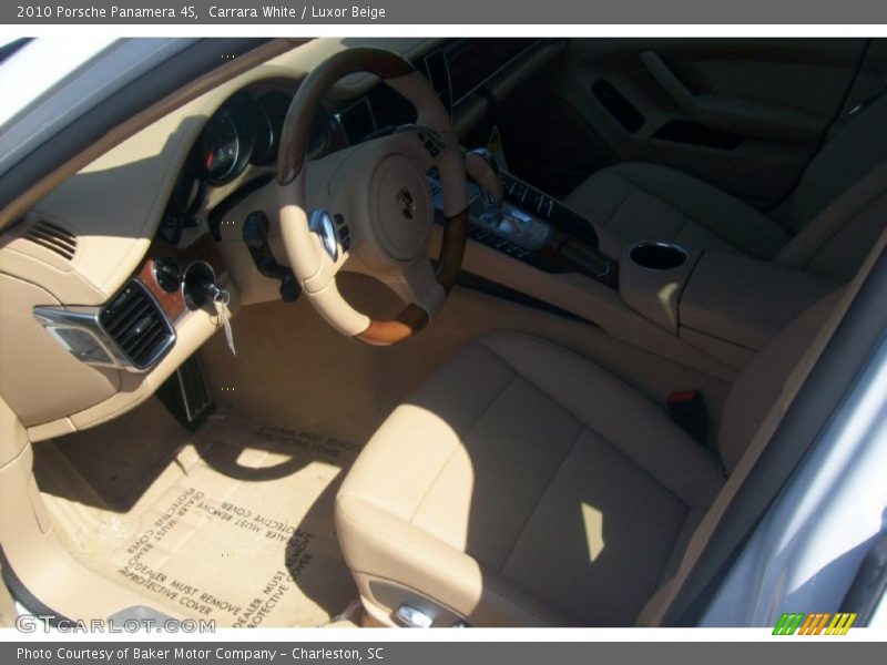 Carrara White / Luxor Beige 2010 Porsche Panamera 4S