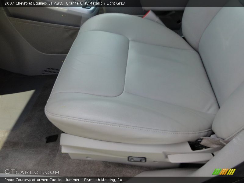 Granite Gray Metallic / Light Gray 2007 Chevrolet Equinox LT AWD