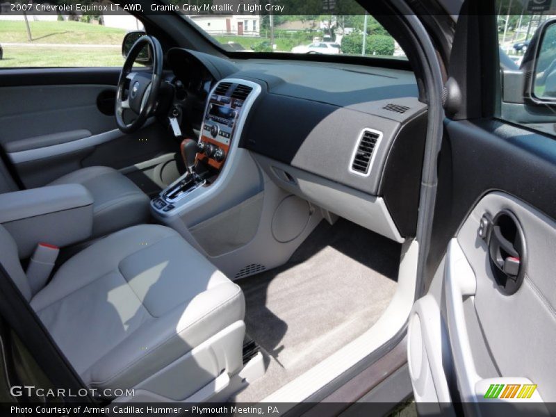Granite Gray Metallic / Light Gray 2007 Chevrolet Equinox LT AWD