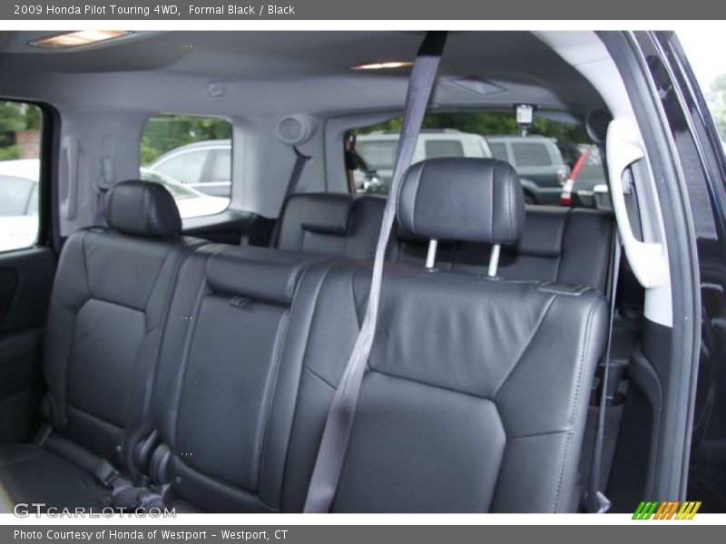Formal Black / Black 2009 Honda Pilot Touring 4WD