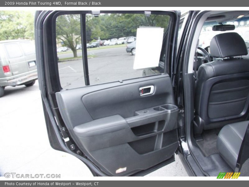 Formal Black / Black 2009 Honda Pilot Touring 4WD