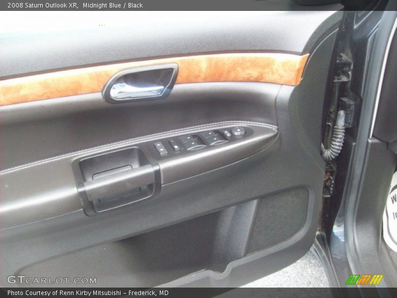 Midnight Blue / Black 2008 Saturn Outlook XR