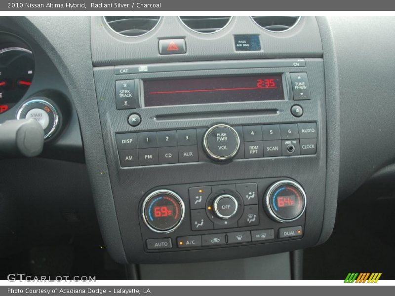 Radiant Silver / Charcoal 2010 Nissan Altima Hybrid