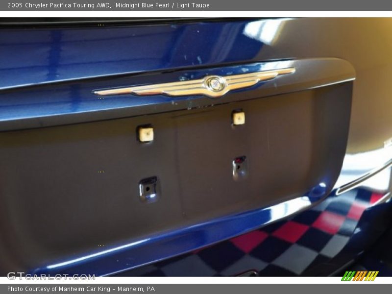Midnight Blue Pearl / Light Taupe 2005 Chrysler Pacifica Touring AWD