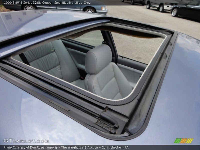 Sunroof of 1999 3 Series 328is Coupe