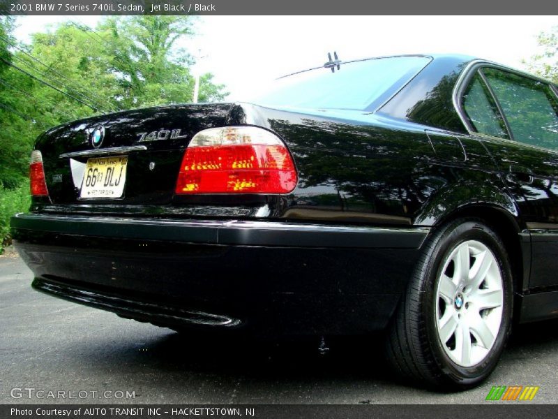 Jet Black / Black 2001 BMW 7 Series 740iL Sedan