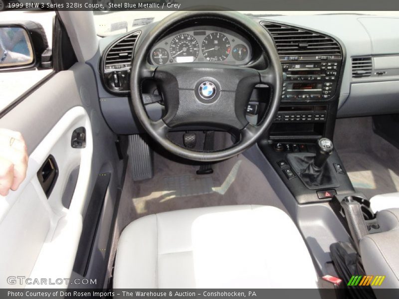 Dashboard of 1999 3 Series 328is Coupe