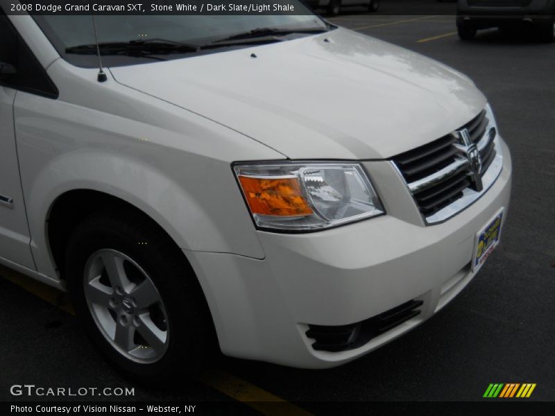 Stone White / Dark Slate/Light Shale 2008 Dodge Grand Caravan SXT