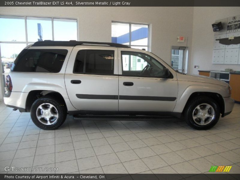 Silverstone Metallic / Light Gray 2005 Chevrolet TrailBlazer EXT LS 4x4