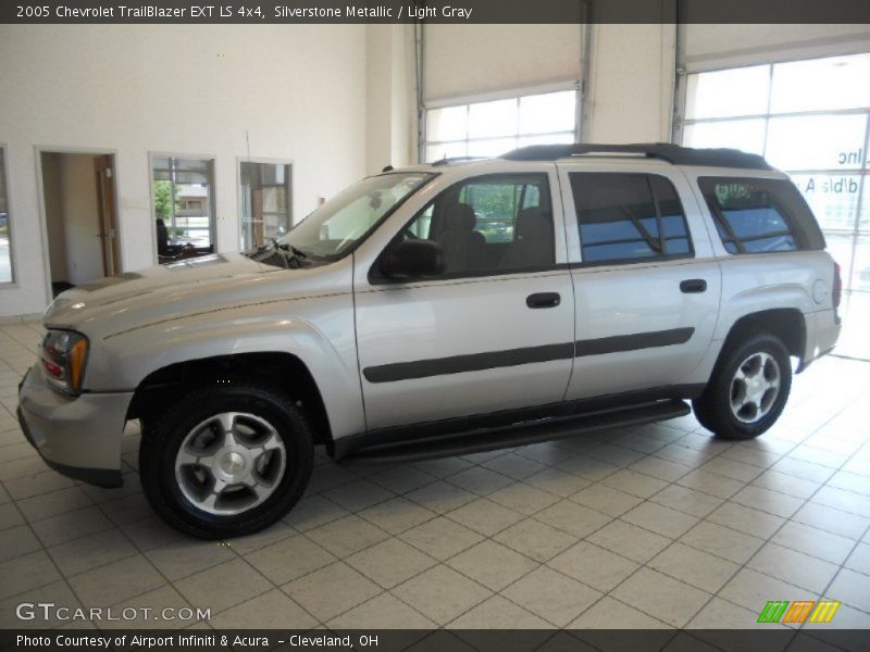 Silverstone Metallic / Light Gray 2005 Chevrolet TrailBlazer EXT LS 4x4