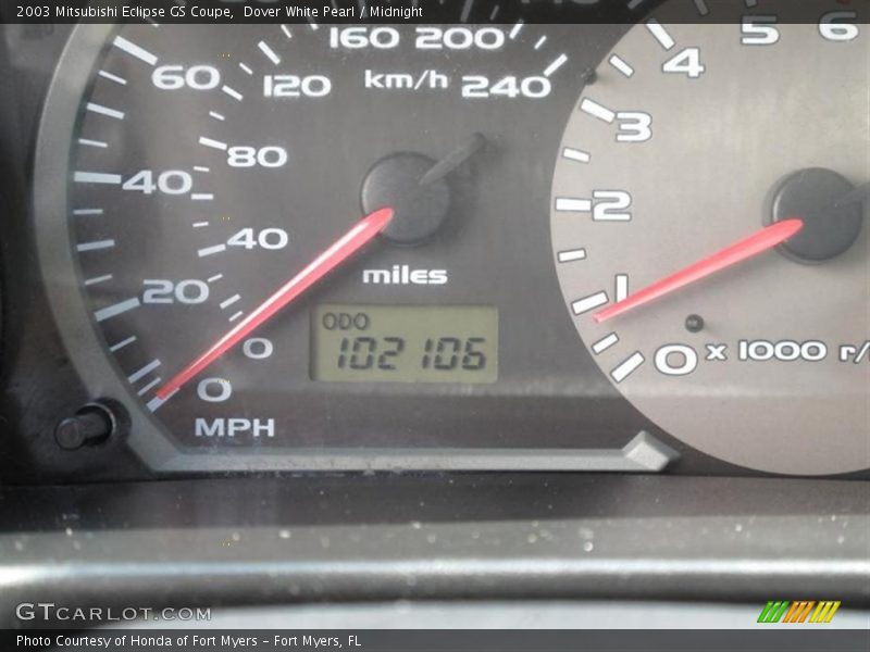 Dover White Pearl / Midnight 2003 Mitsubishi Eclipse GS Coupe