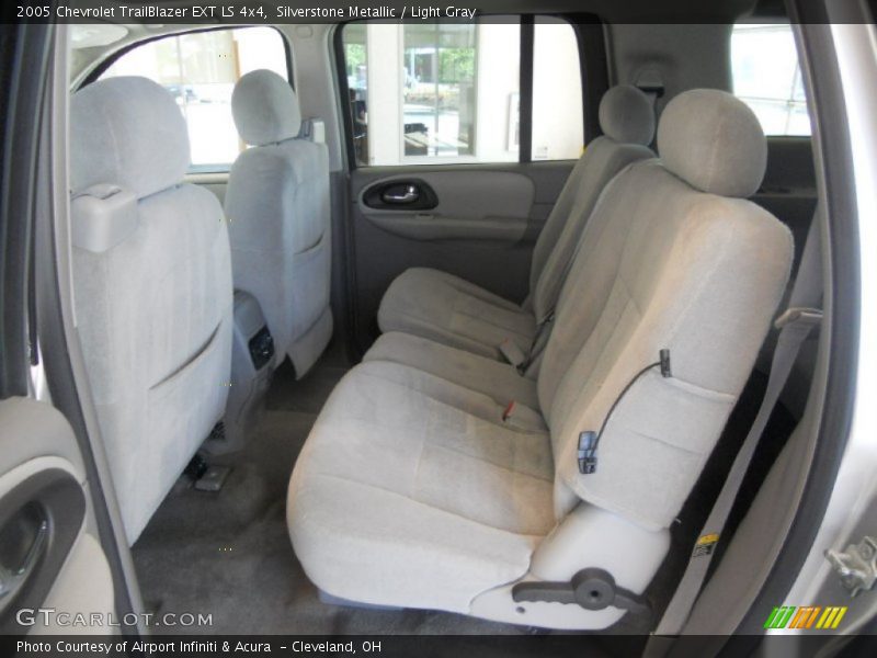 Silverstone Metallic / Light Gray 2005 Chevrolet TrailBlazer EXT LS 4x4