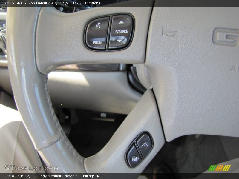 Onyx Black / Sandstone 2006 GMC Yukon Denali AWD