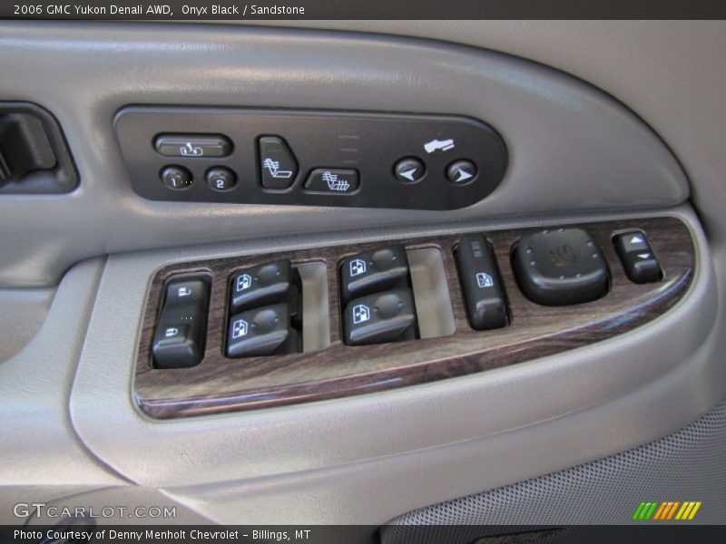 Onyx Black / Sandstone 2006 GMC Yukon Denali AWD