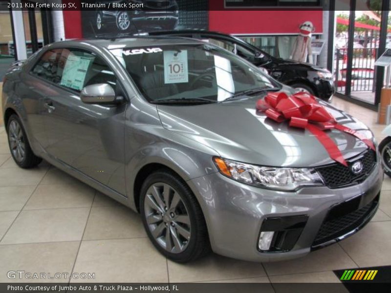 Titanium / Black Sport 2011 Kia Forte Koup SX