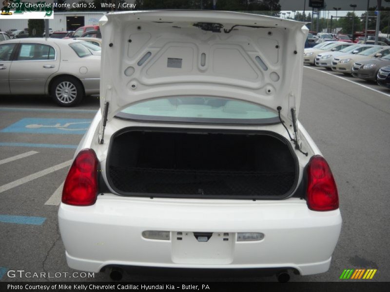White / Gray 2007 Chevrolet Monte Carlo SS