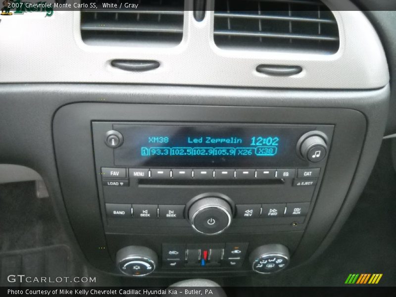 White / Gray 2007 Chevrolet Monte Carlo SS