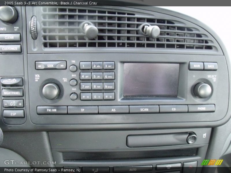 Controls of 2005 9-3 Arc Convertible