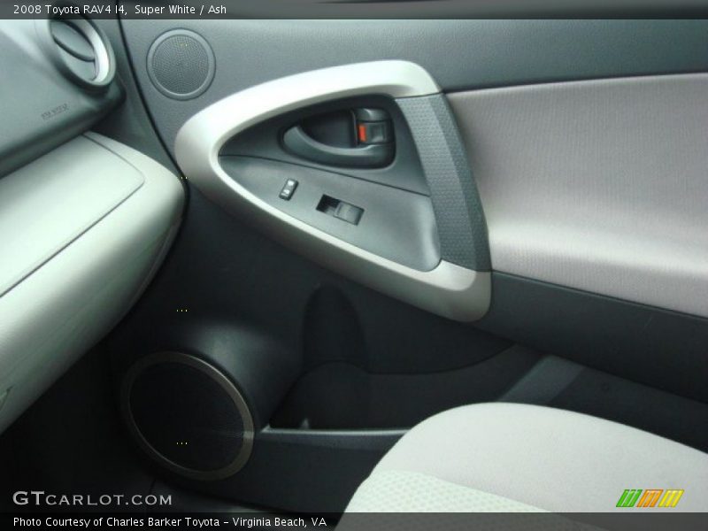 Super White / Ash 2008 Toyota RAV4 I4