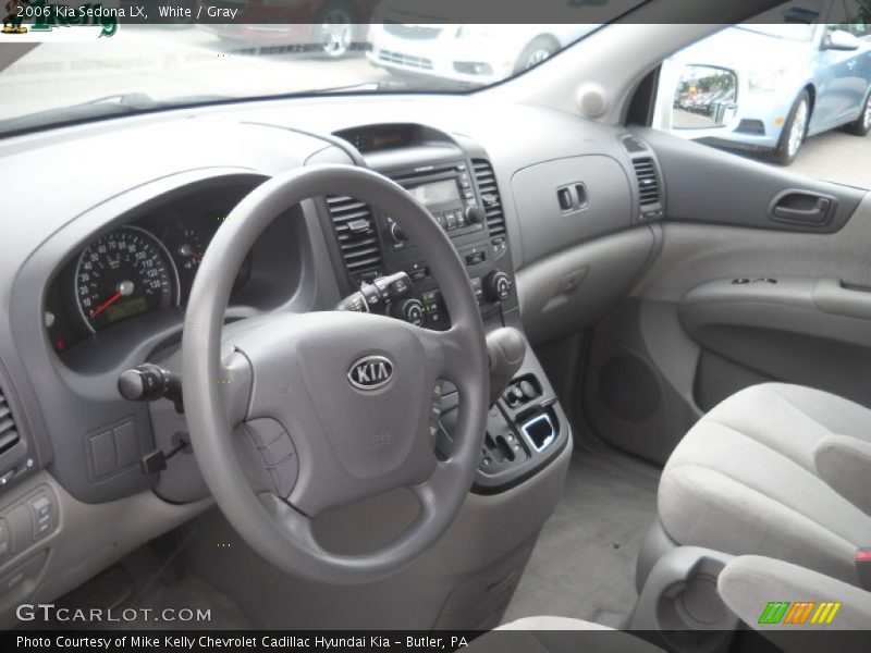 White / Gray 2006 Kia Sedona LX