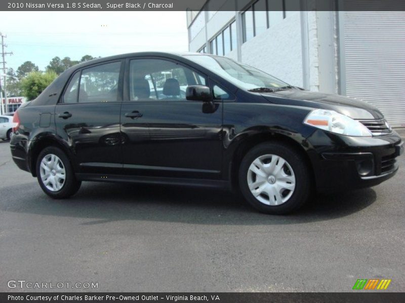 Super Black / Charcoal 2010 Nissan Versa 1.8 S Sedan
