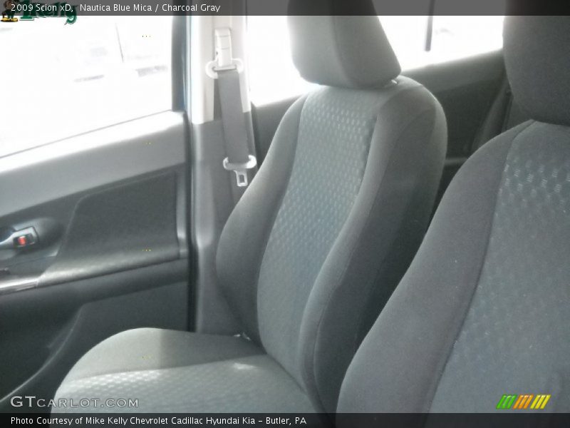 Nautica Blue Mica / Charcoal Gray 2009 Scion xD