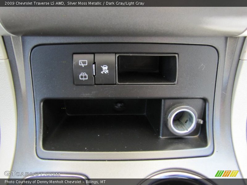 Silver Moss Metallic / Dark Gray/Light Gray 2009 Chevrolet Traverse LS AWD