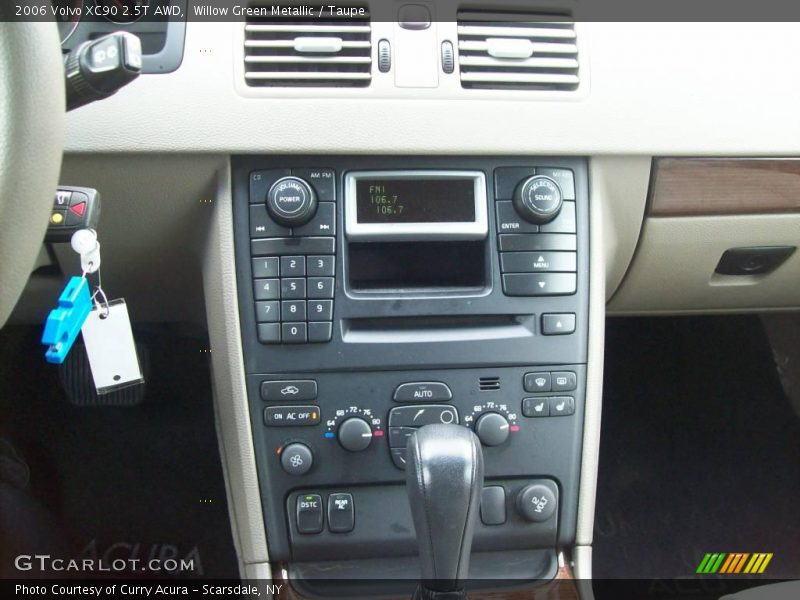 Willow Green Metallic / Taupe 2006 Volvo XC90 2.5T AWD