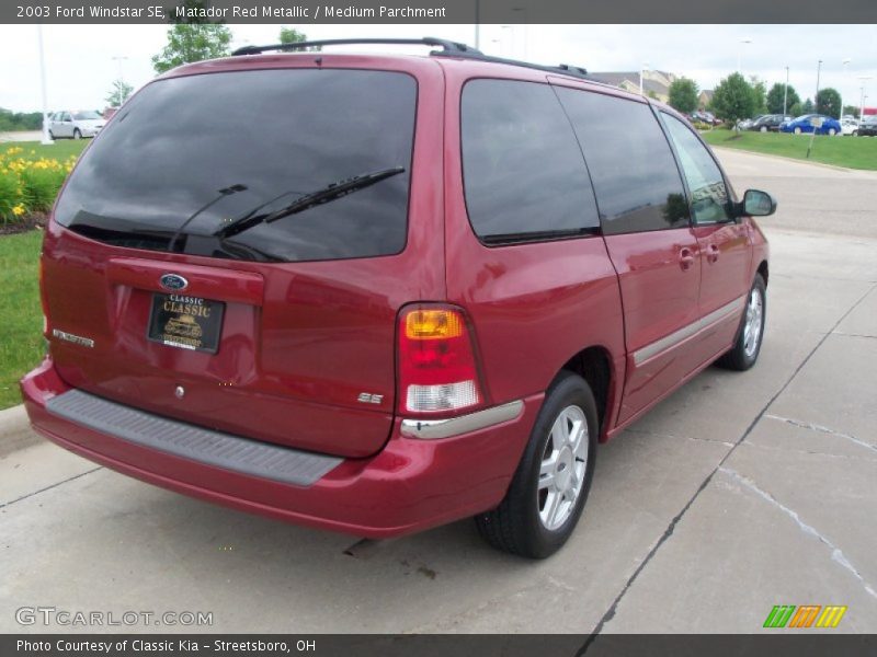 Matador Red Metallic / Medium Parchment 2003 Ford Windstar SE
