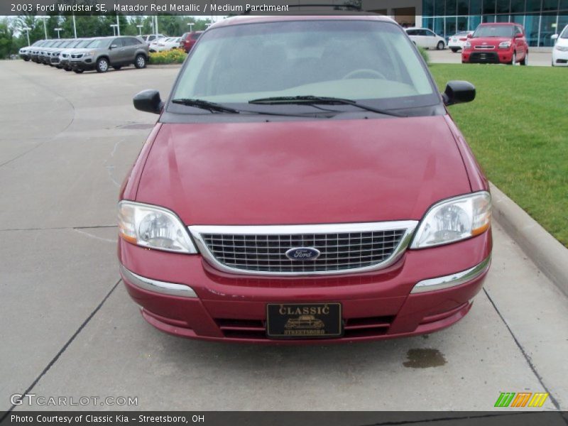 Matador Red Metallic / Medium Parchment 2003 Ford Windstar SE