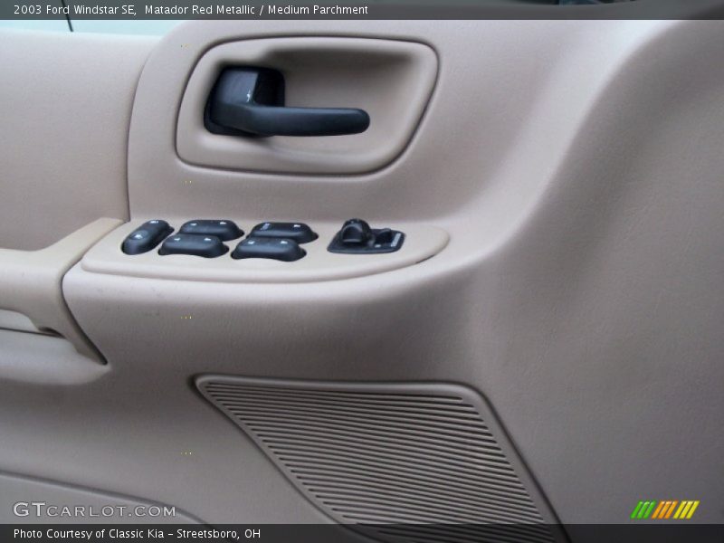 Matador Red Metallic / Medium Parchment 2003 Ford Windstar SE