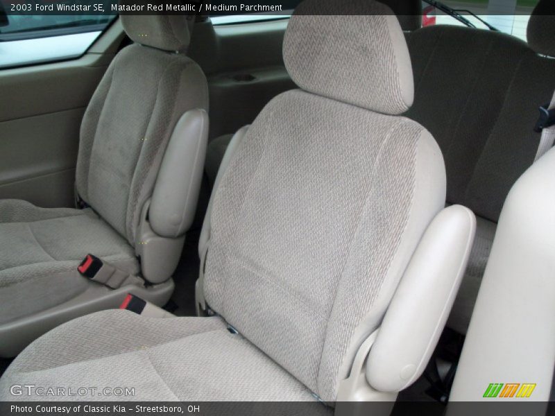 Matador Red Metallic / Medium Parchment 2003 Ford Windstar SE