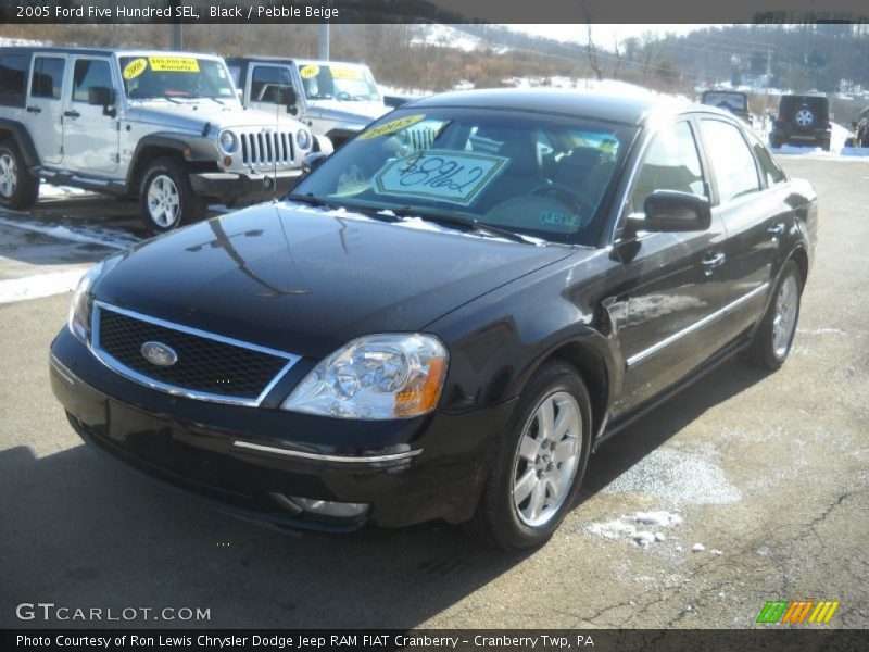 Black / Pebble Beige 2005 Ford Five Hundred SEL