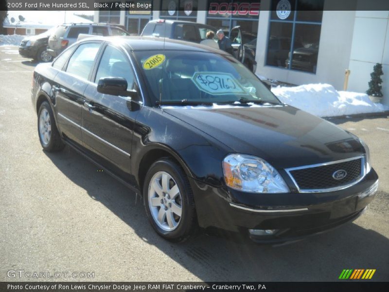Black / Pebble Beige 2005 Ford Five Hundred SEL