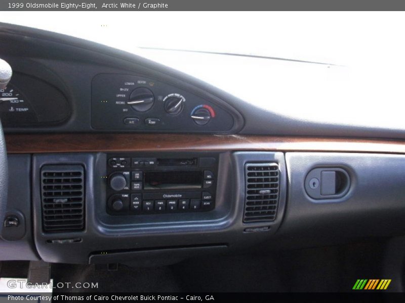 Arctic White / Graphite 1999 Oldsmobile Eighty-Eight