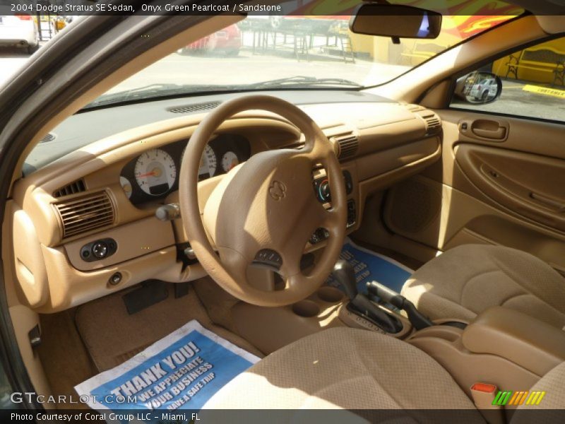 Onyx Green Pearlcoat / Sandstone 2004 Dodge Stratus SE Sedan