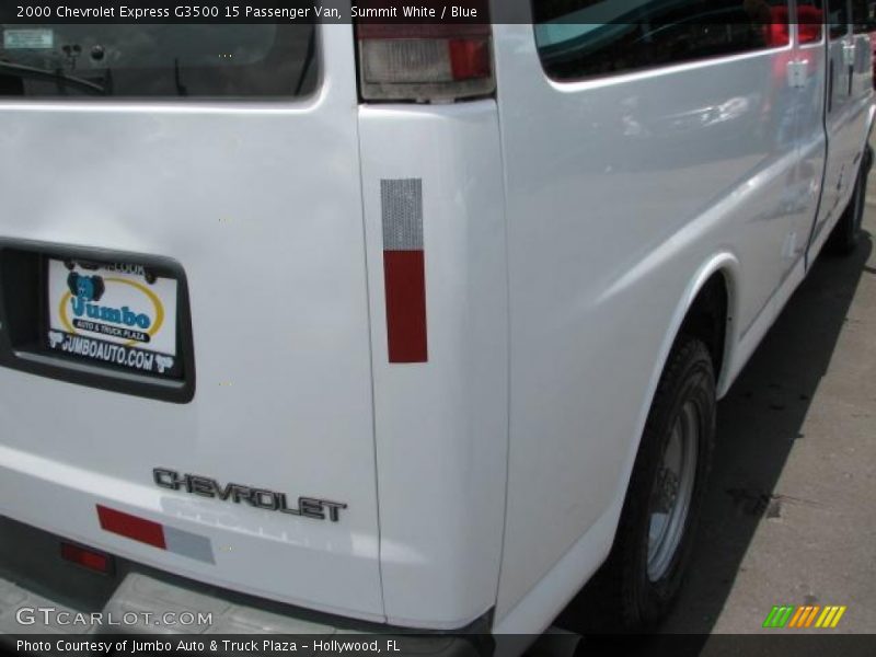 Summit White / Blue 2000 Chevrolet Express G3500 15 Passenger Van