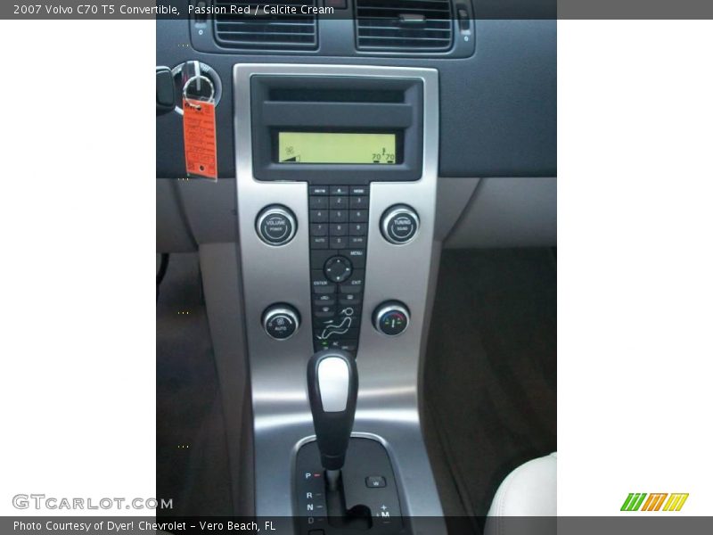 Passion Red / Calcite Cream 2007 Volvo C70 T5 Convertible