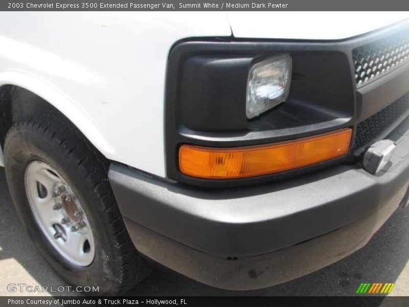 Summit White / Medium Dark Pewter 2003 Chevrolet Express 3500 Extended Passenger Van