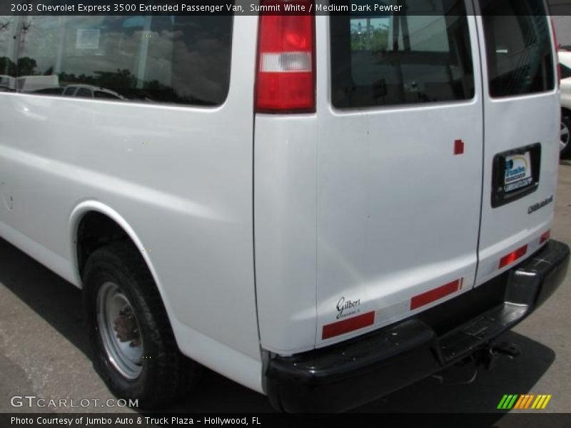 Summit White / Medium Dark Pewter 2003 Chevrolet Express 3500 Extended Passenger Van